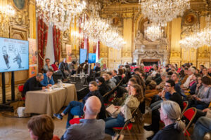 7-03 Les politiques sont ils des produits-4856